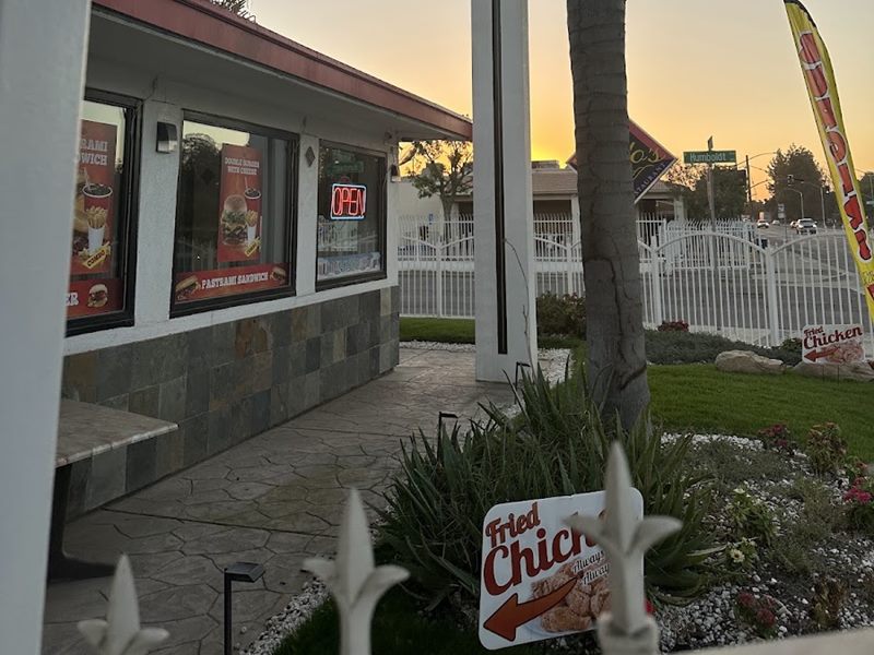 Red Onion Fresno exterior